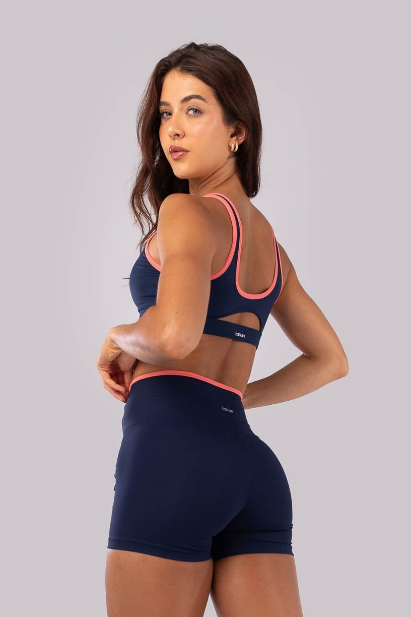 Short con recortes y vivo en la cintura (Azul Marino / Acuarela) - Imagen 2