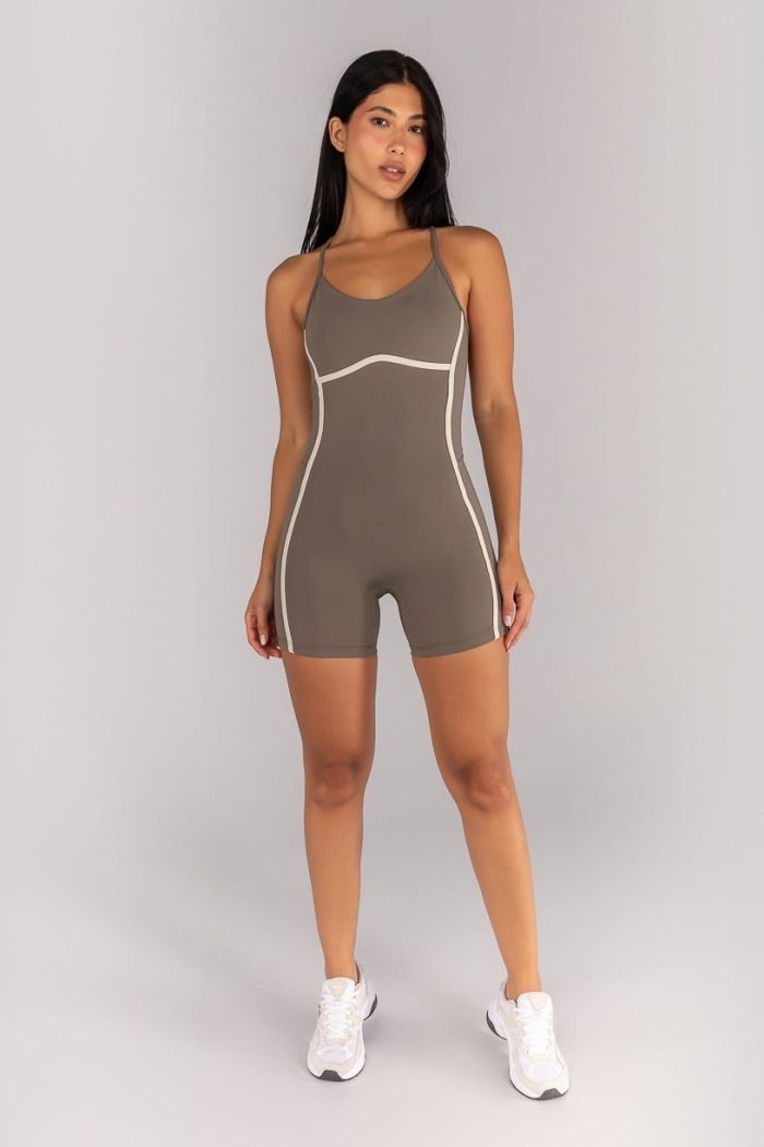 Enterizo sin Gancho con Tirantes Cruzados (Oliva - Imagen 3