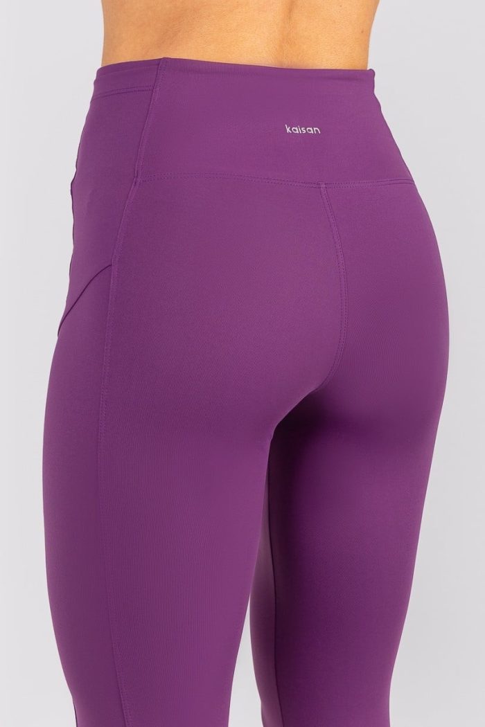 Pantalón tipo legging con bolsillos y recortes (Amatista) - Imagen 3