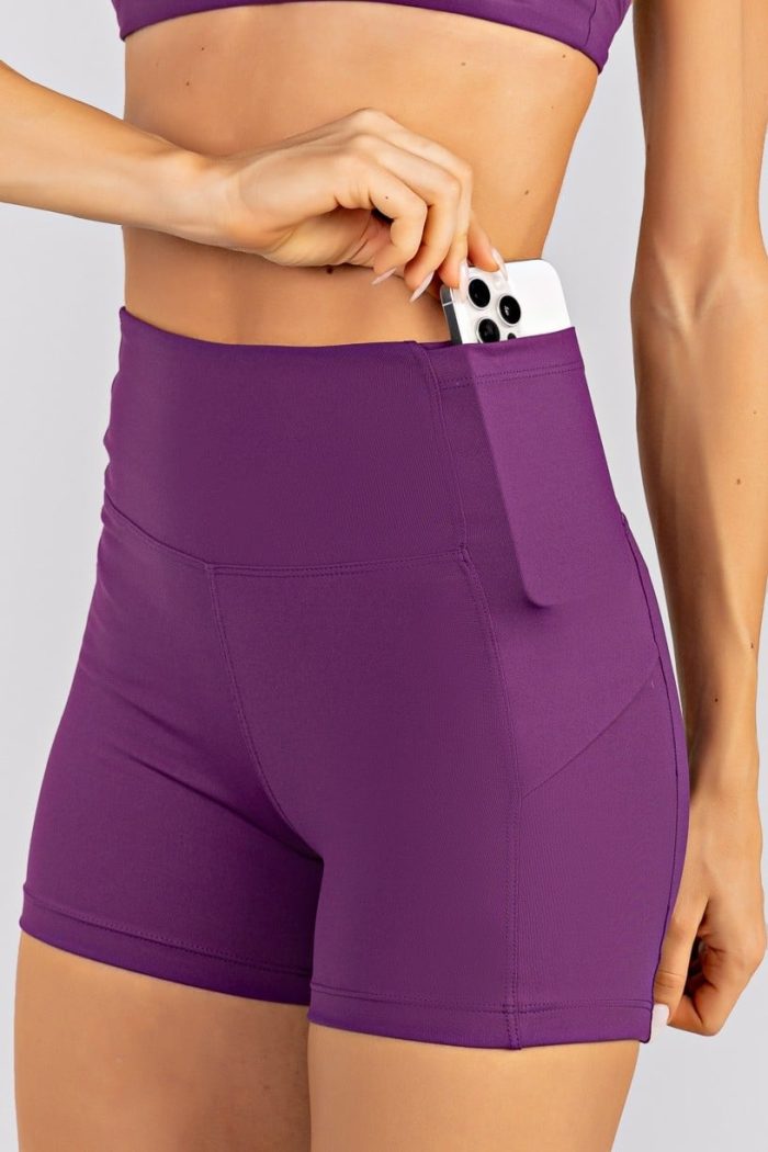 Short con bolsillos y recortes (Amatista) - Imagen 2