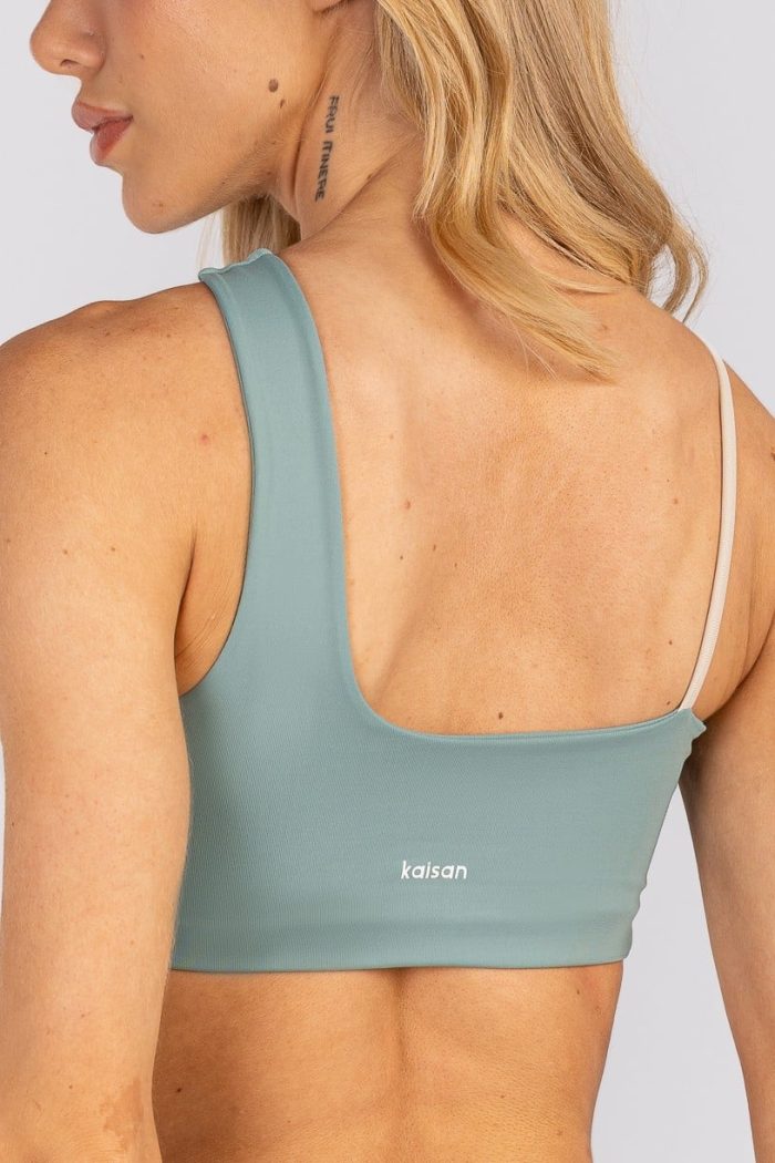 Top asimétrico con tirante contrastante (Citrus / Off-White) - Imagen 2