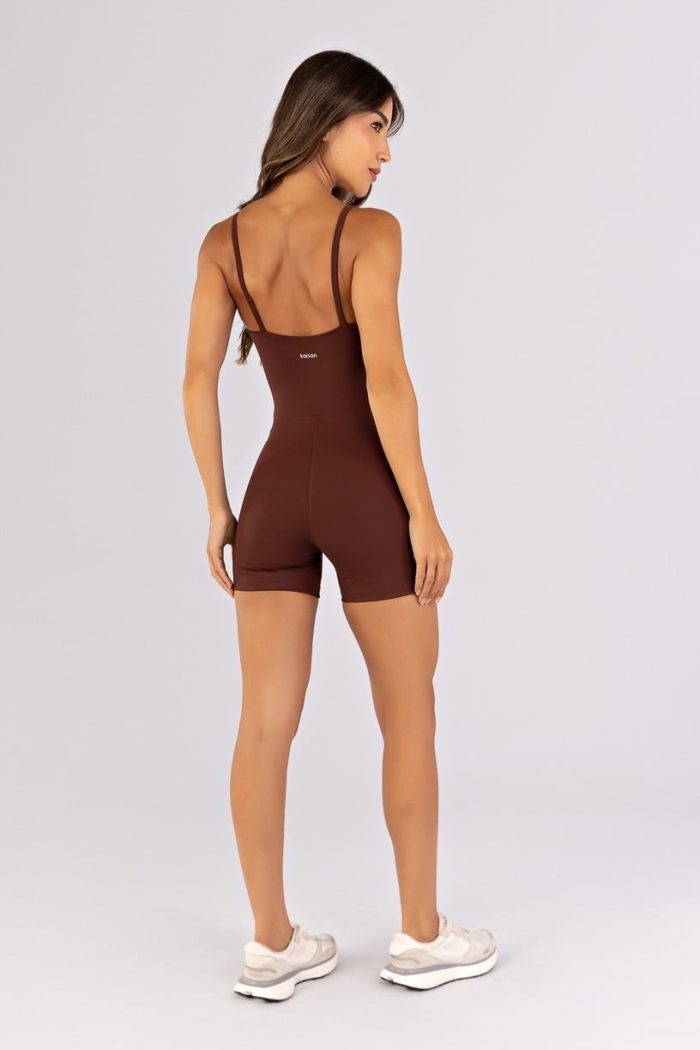 Enterizo con Escote Recto y Abertura Frontal (Café) - Imagen 2