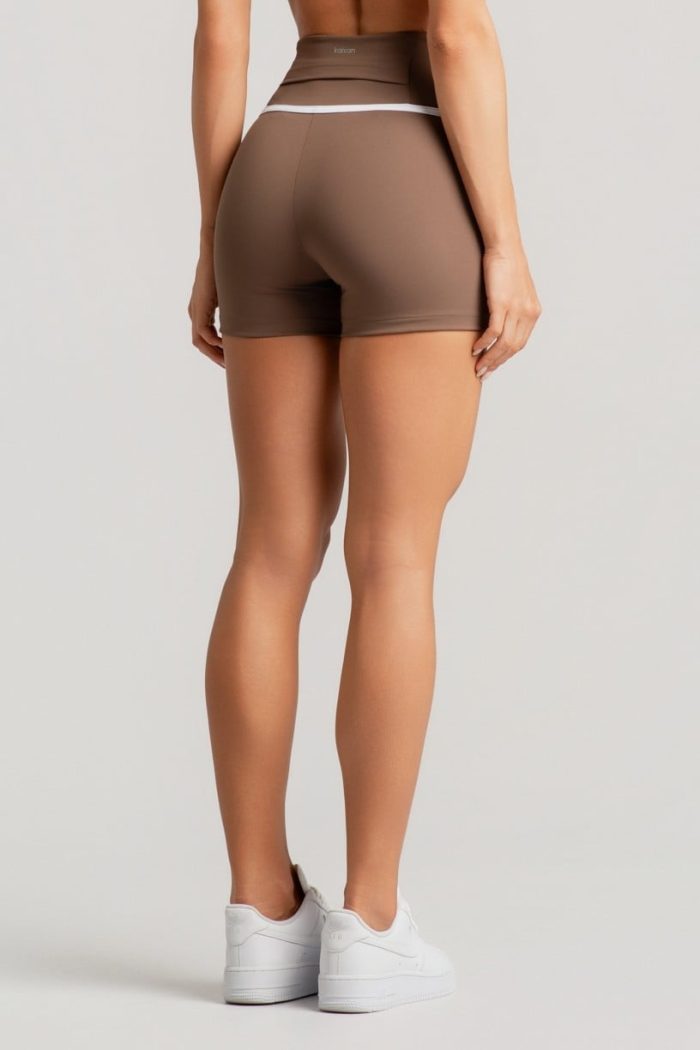 Short con Bolsillo en la Cintura y Detalles Contrastantes (Capuchino / Blanco) - Imagen 4