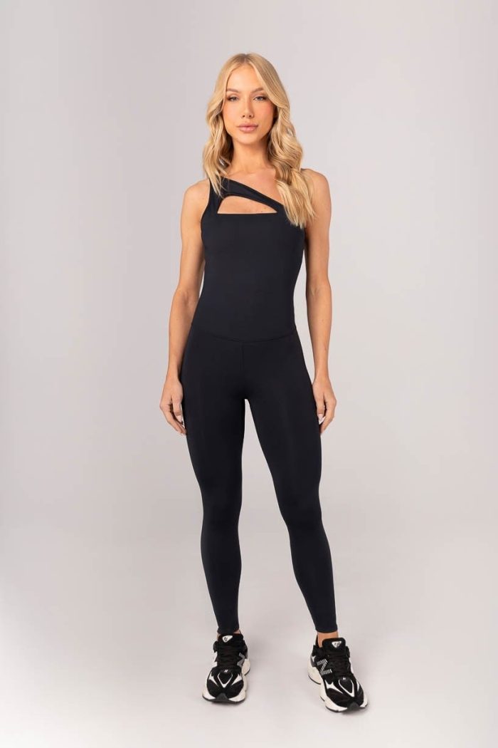 Enterizo con tirantes asimetricos - Imagen 1