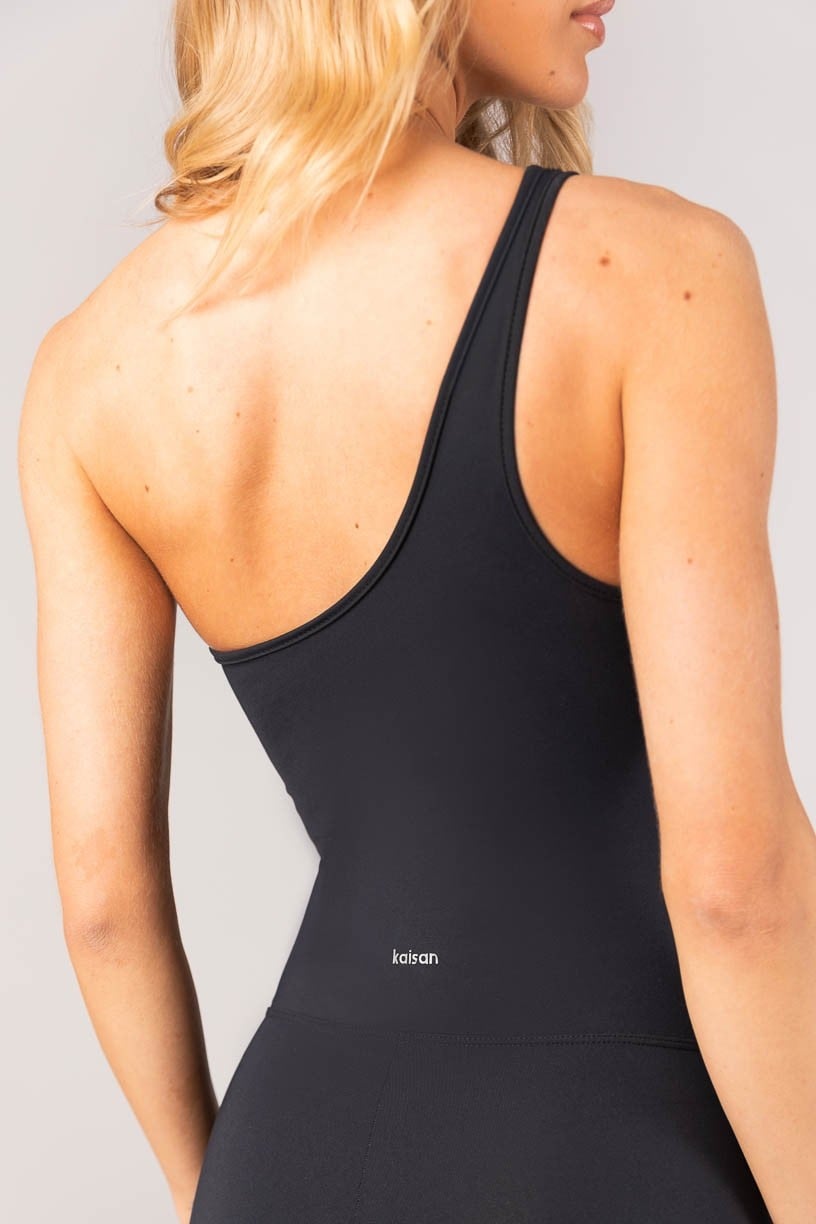 Enterizo con tirantes asimetricos - Imagen 4